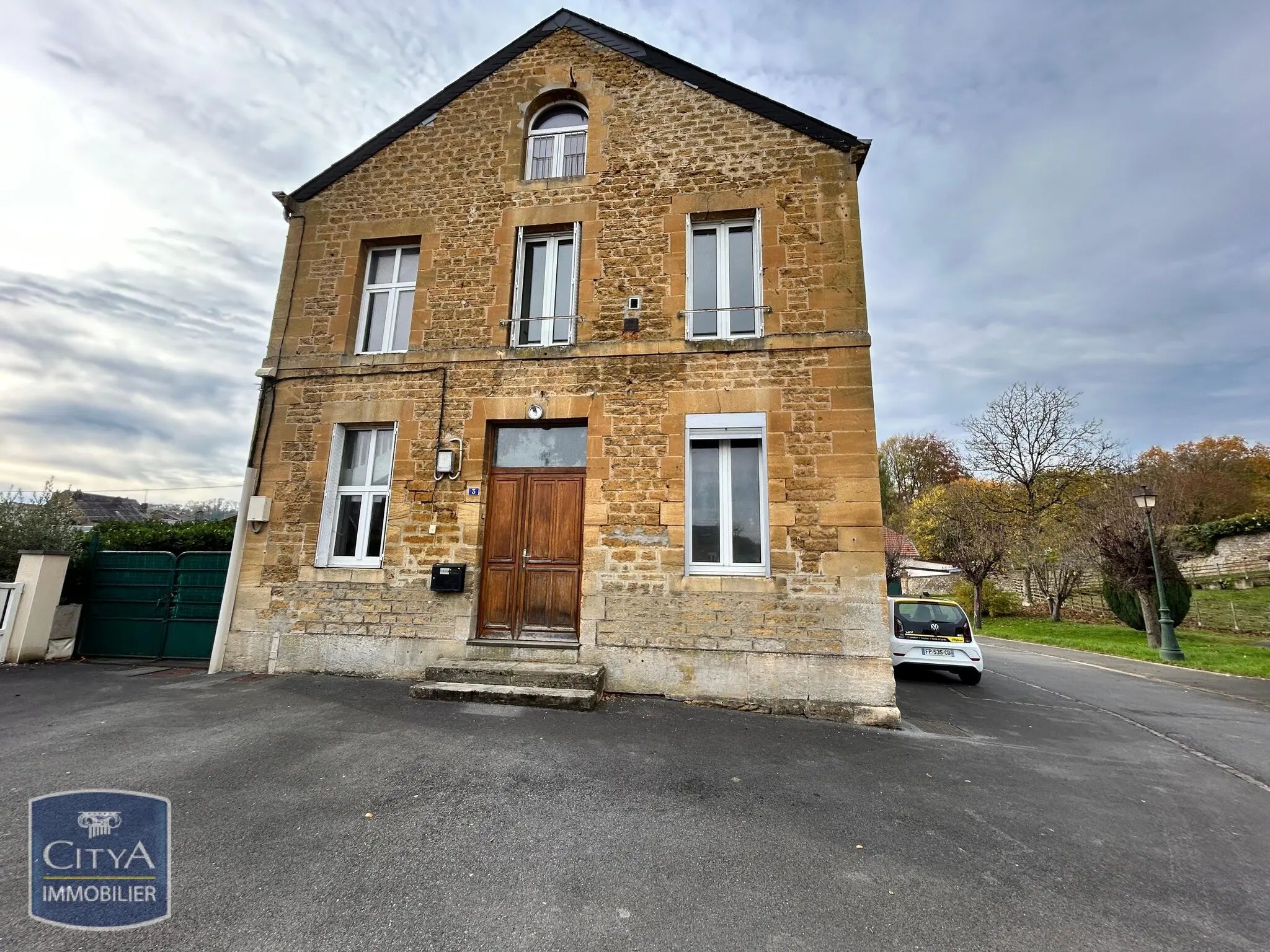 Photo 1 Maison 3 pièces 168.03m²