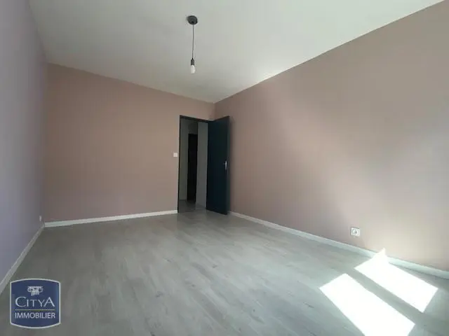 Photo 7 appartement Donchery