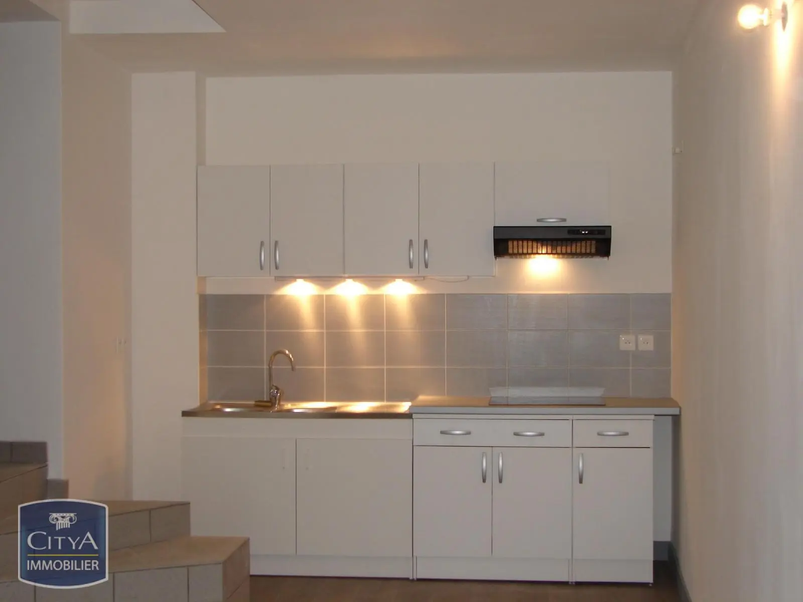 Photo 1 Appartement 2 pièces 75m²