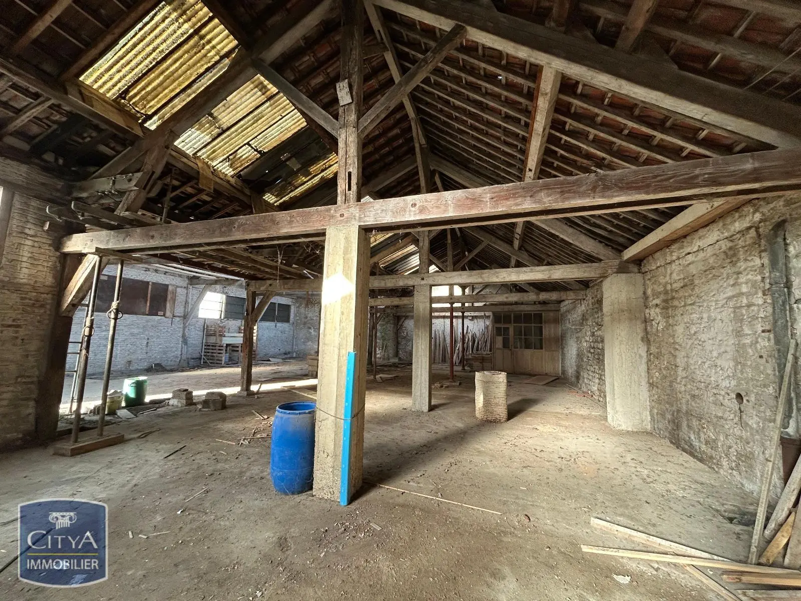 Photo 8 Local Industriel