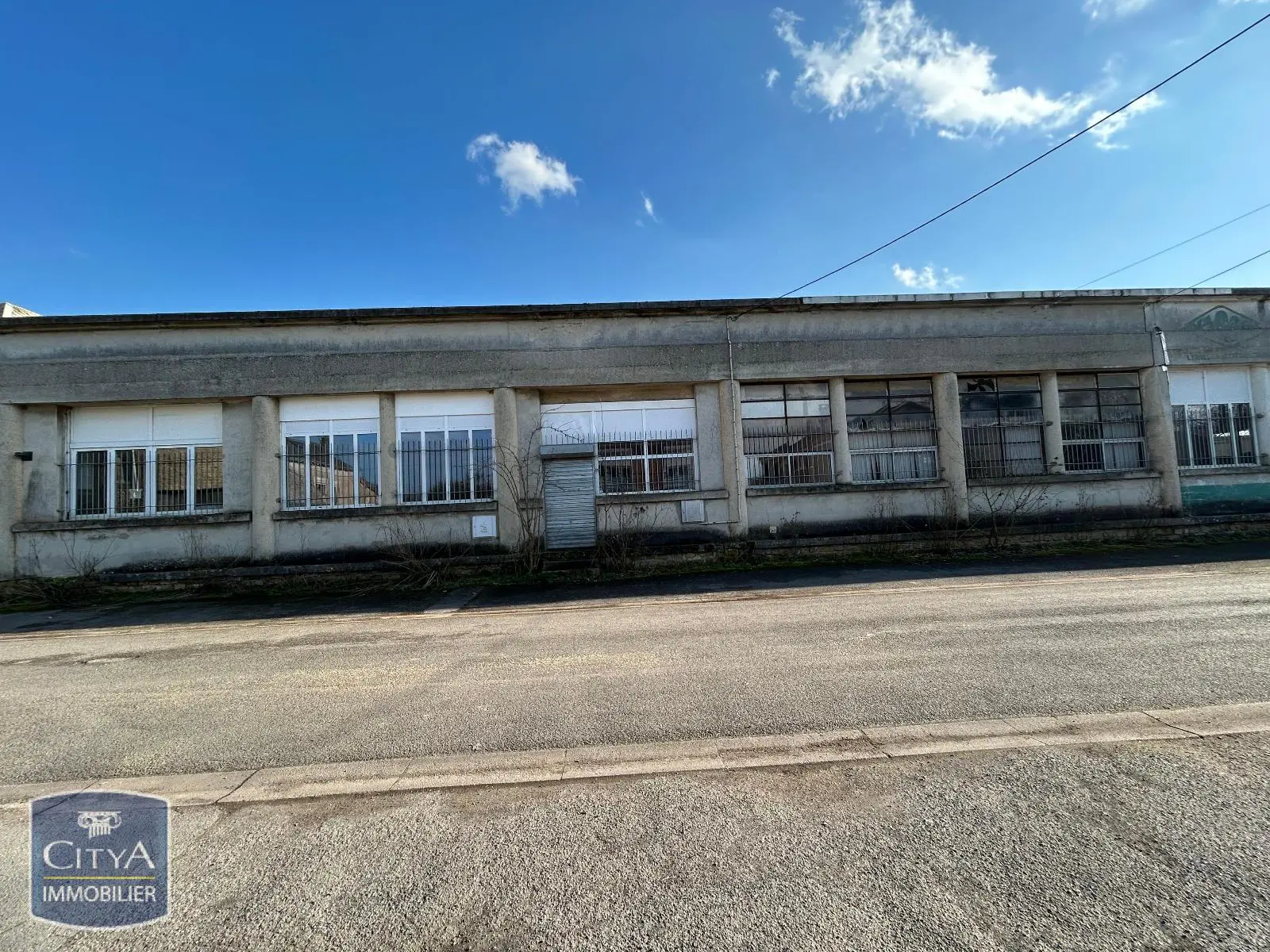 Photo 22 Local Professionnel 1360m²