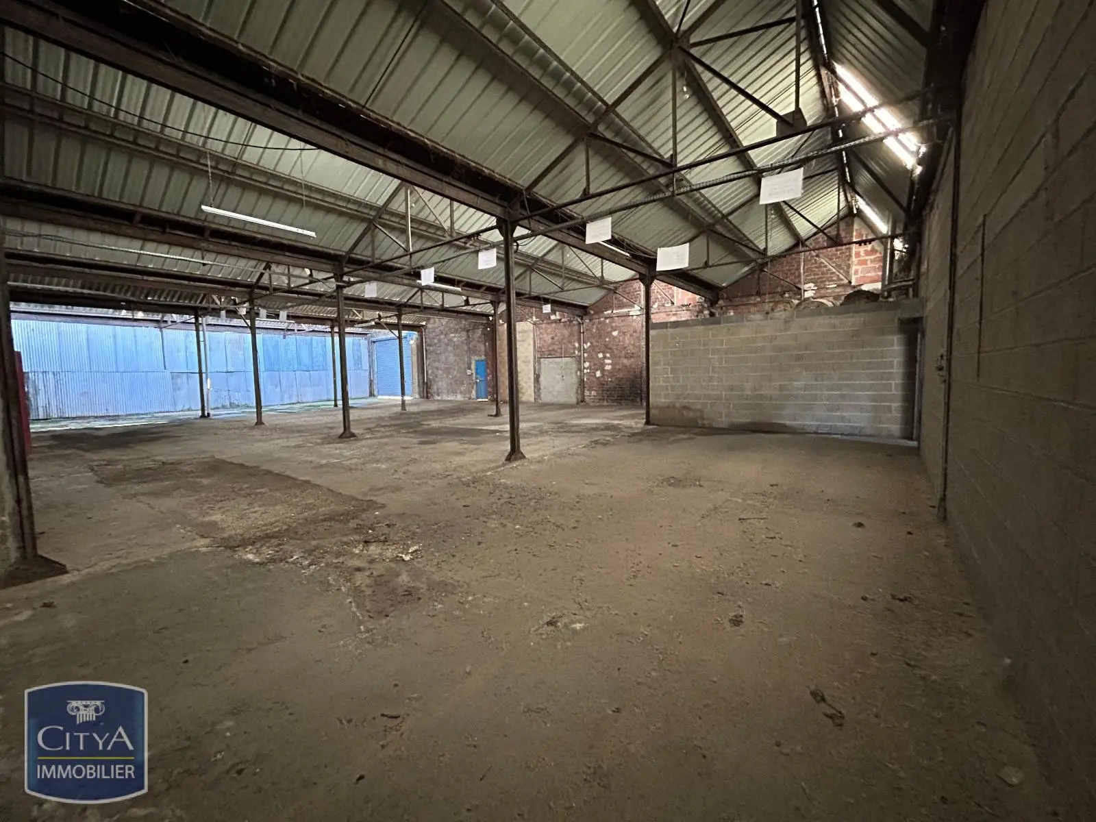 Photo 15 Local Professionnel 1360m²