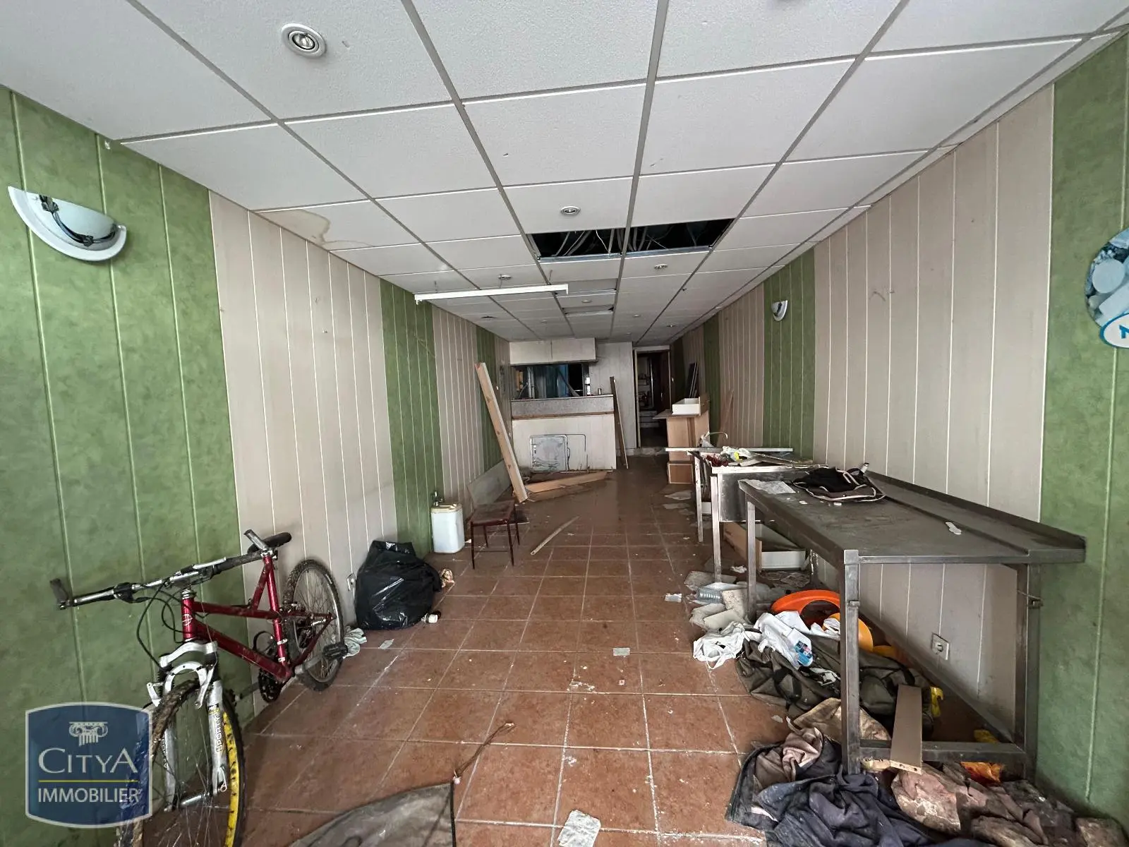 Photo 2 Immeuble 234m²