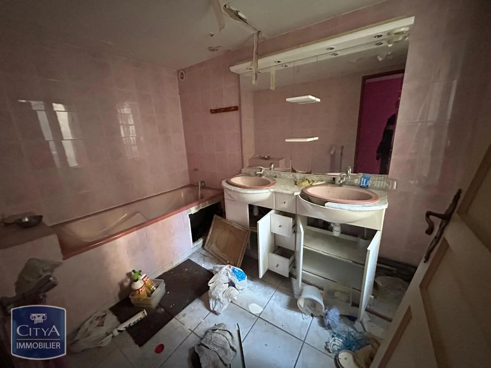 Photo 10 Immeuble 234m²