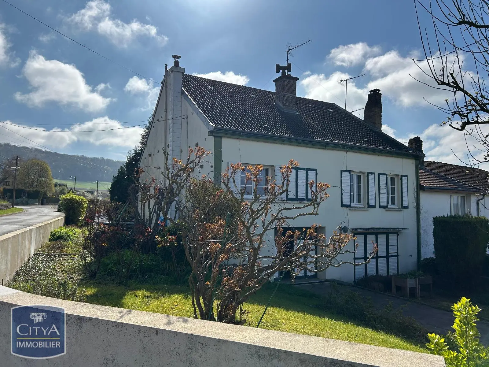 Photo 1 Maison 5 pièces 146.5m²