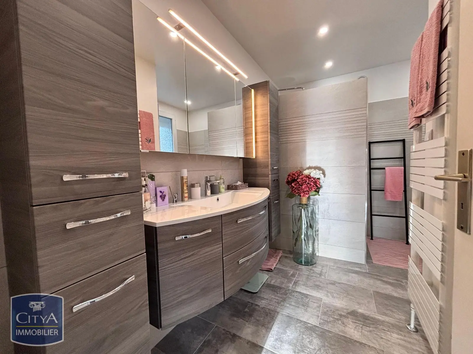 Photo 11 Maison 7 pièces 142.1m²