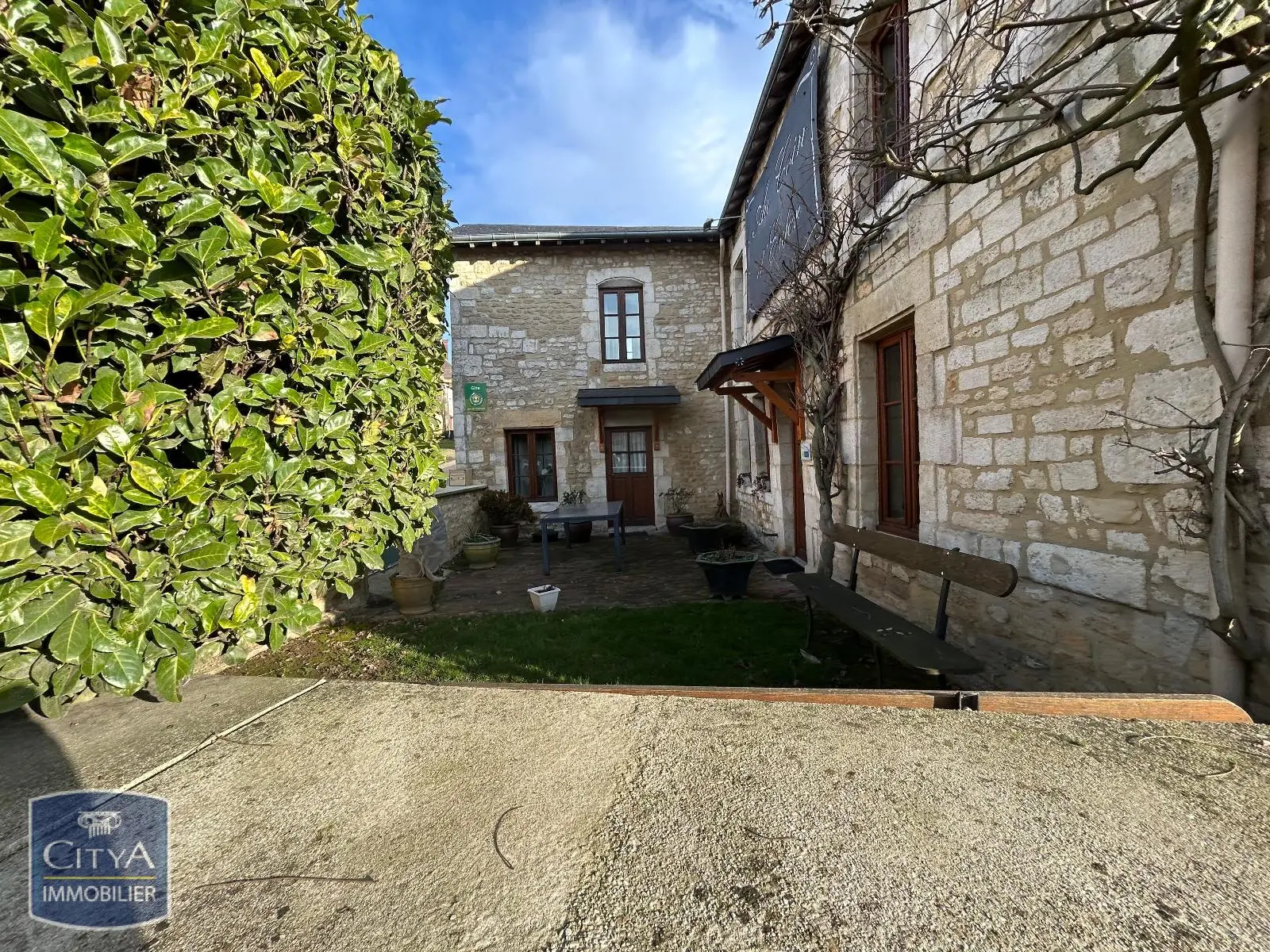 Photo 2 Maison 5 pièces 392m²