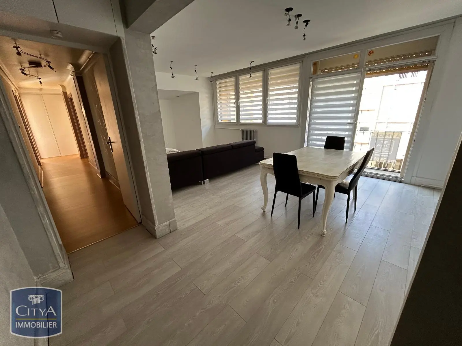 Photo 2 Appartement 5 pièces