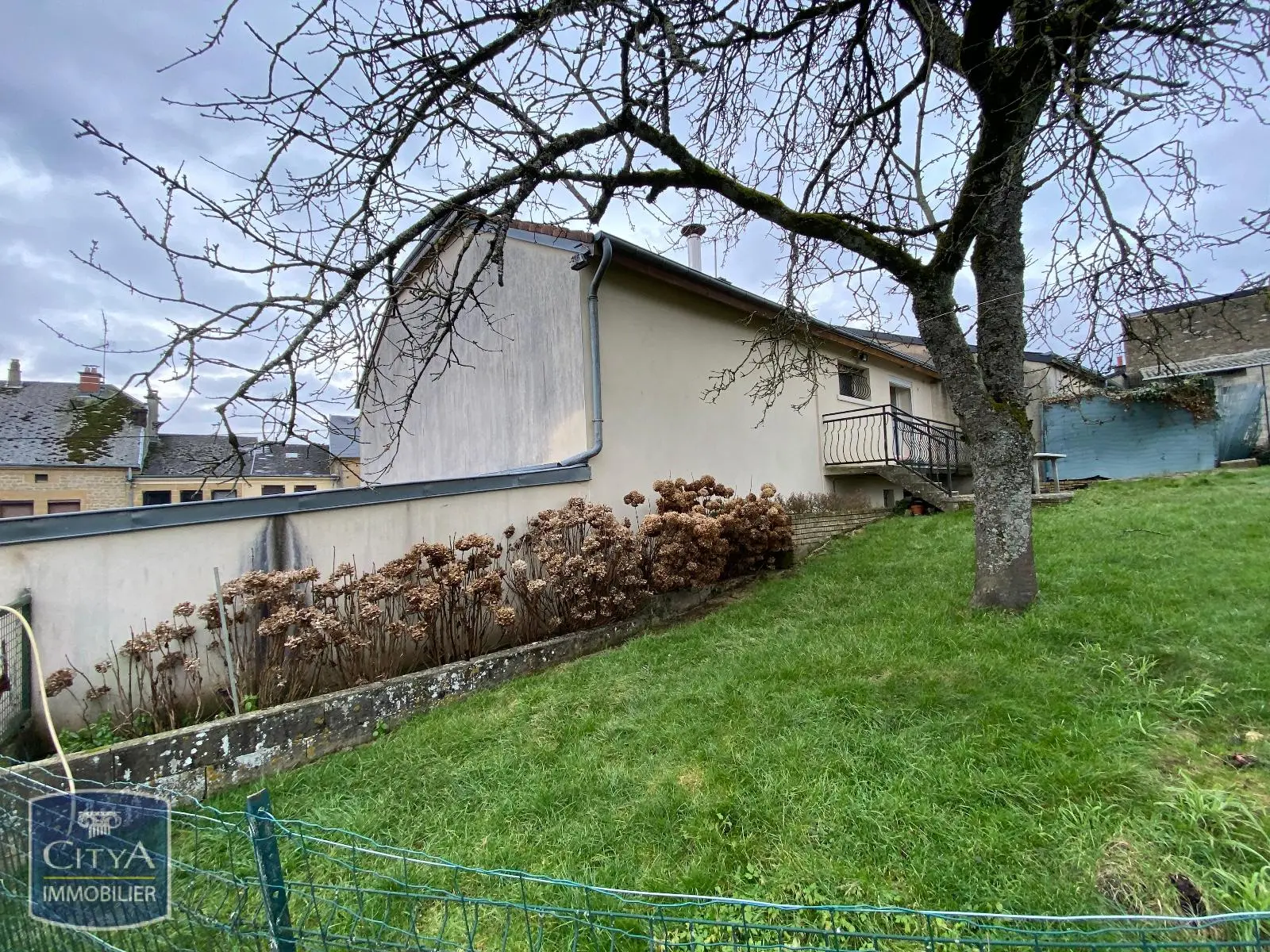 Photo 1 Maison 2 pièces 75m²