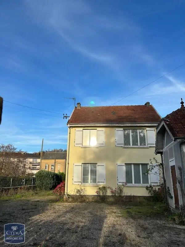 Photo 1 Maison 4 pièces 87m²