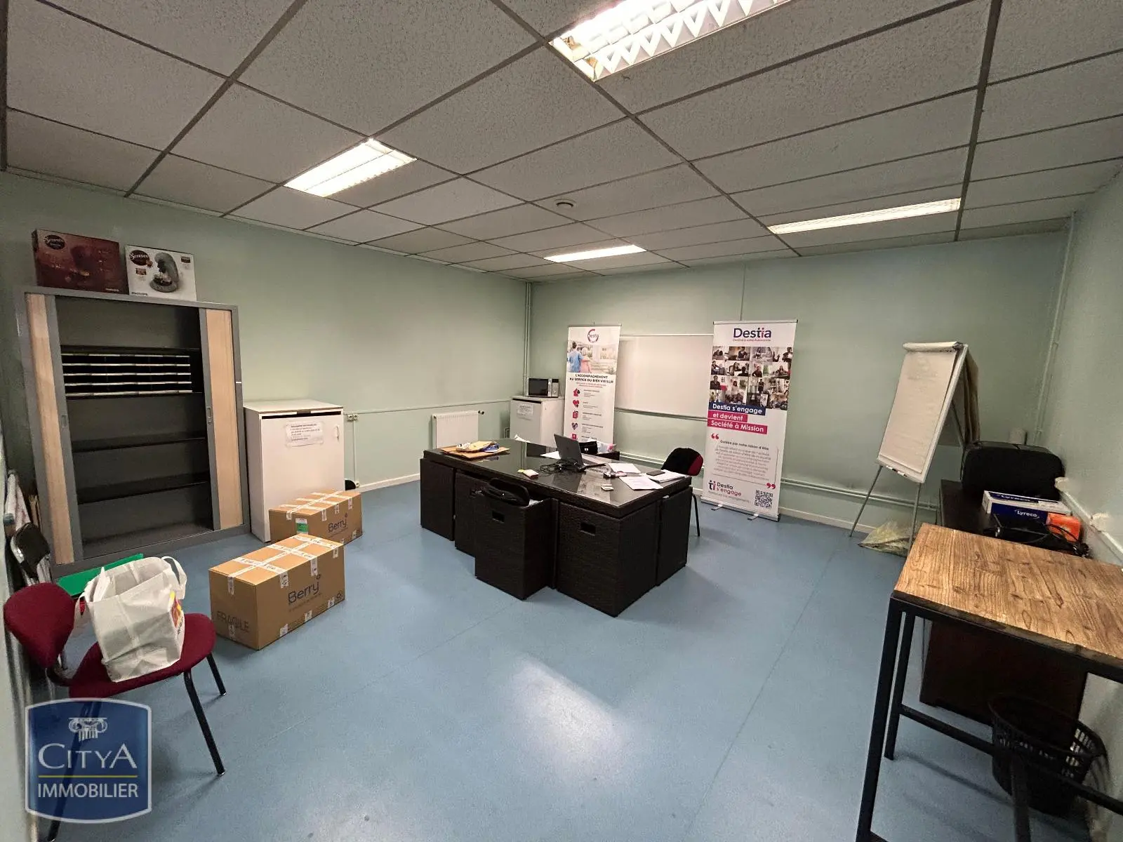 Photo 13 Local Commercial 246.6m²