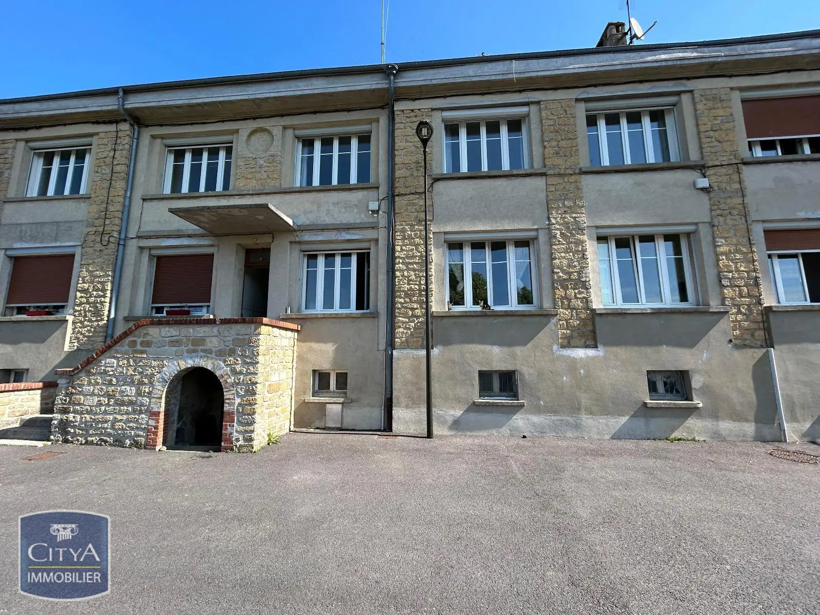 Photo 1 Appartement 4 pièces 75m²