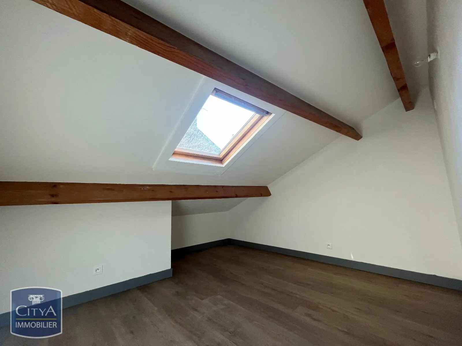 Photo 5 Appartement 2 pièces 75m²