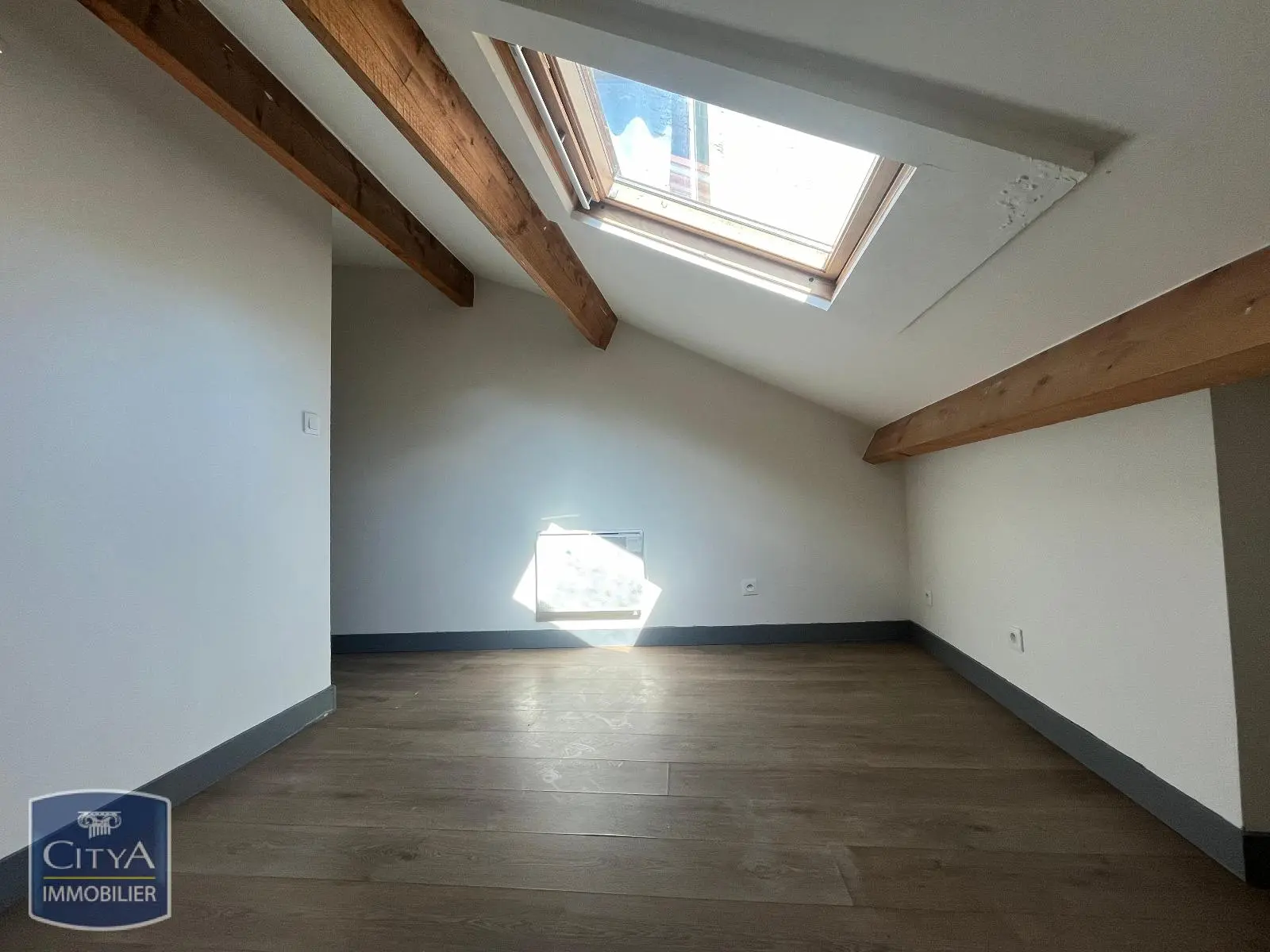 Photo 7 Appartement 2 pièces 75m²