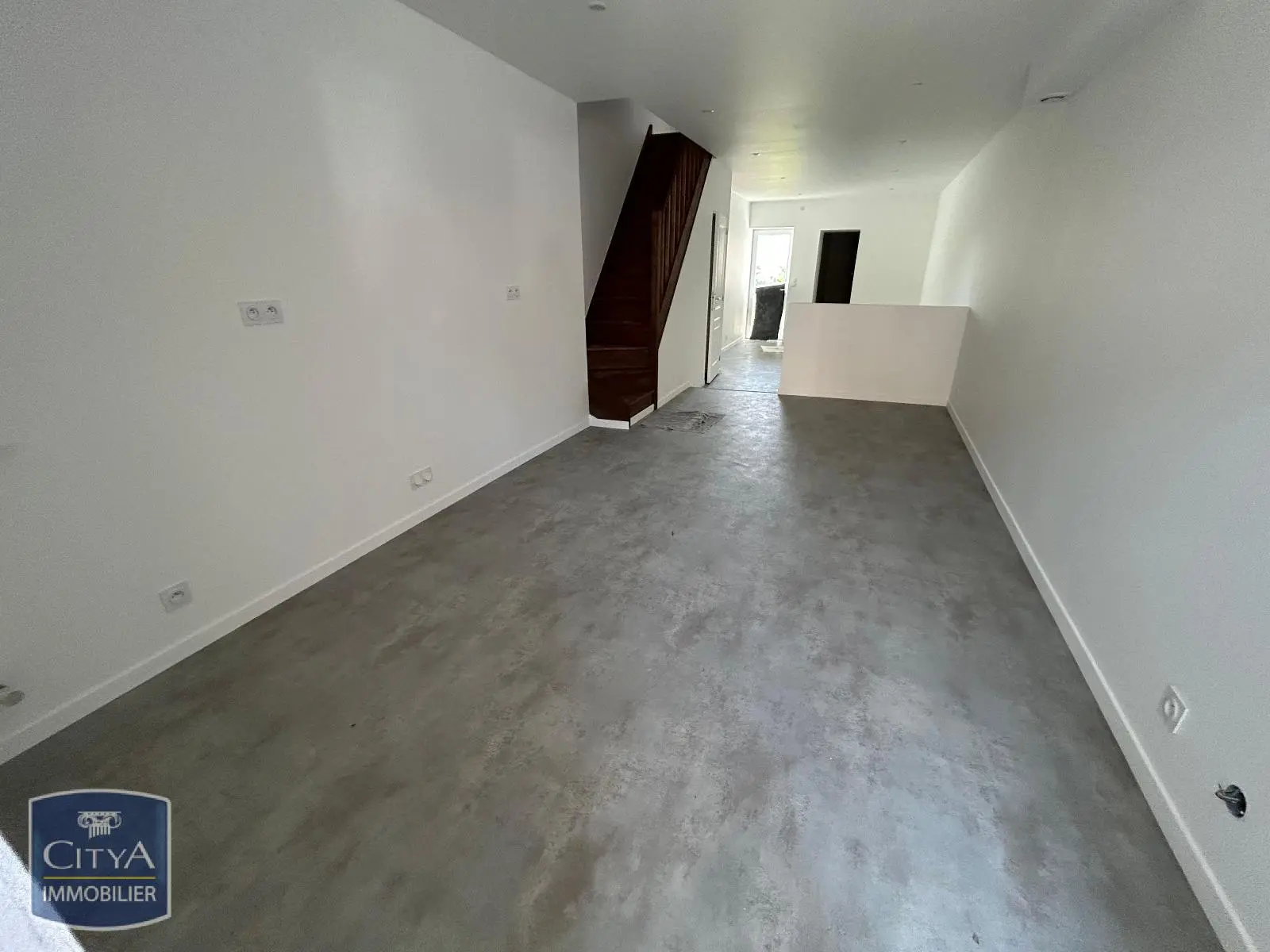 Photo 2 Maison 6 pièces 104m²