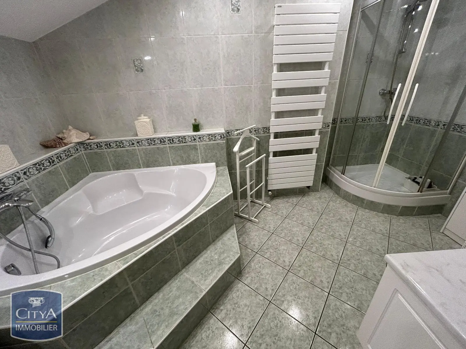 Photo 8 Maison 5 pièces 392m²