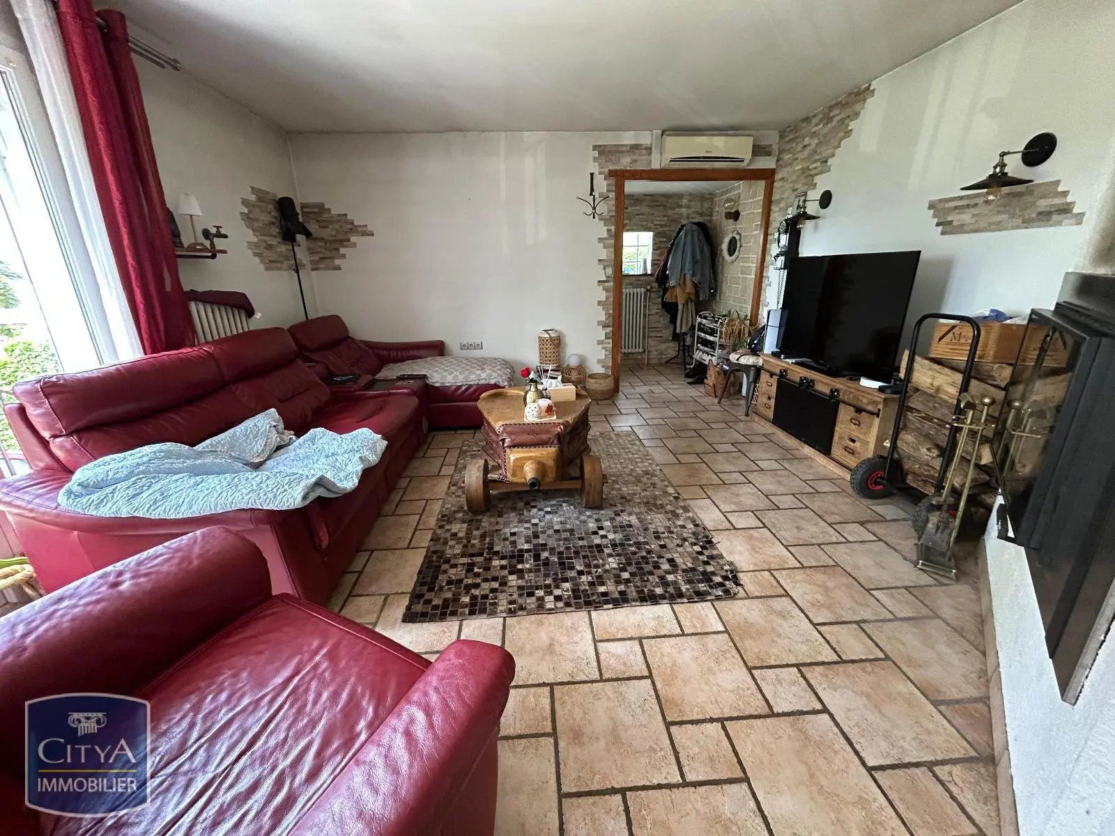 Photo 1 Maison 4 pièces 150m²