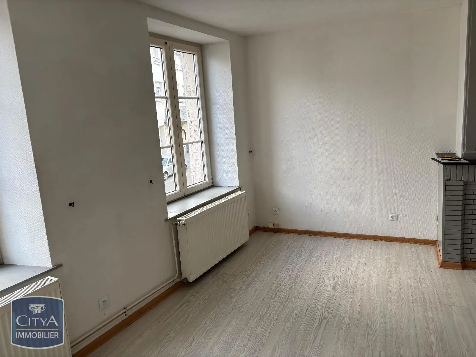 Photo 4 Immeuble 250m²