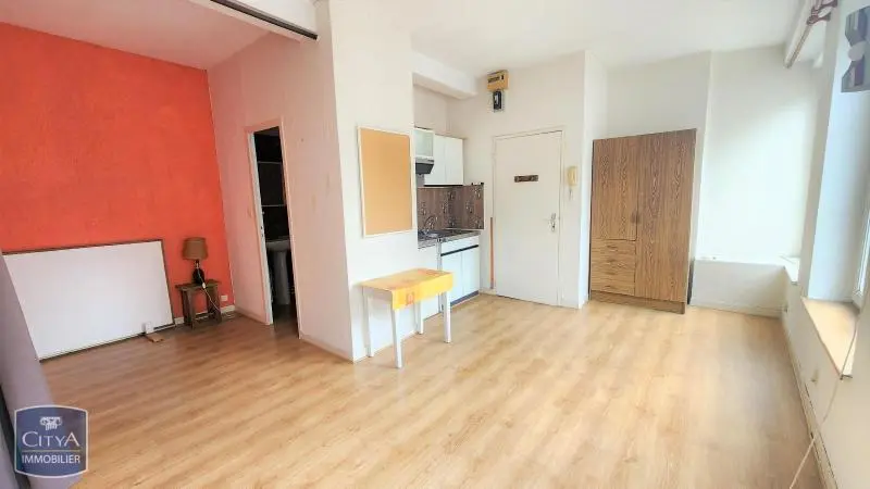 Photo 2 Appartement 1 pièce 28.73m²