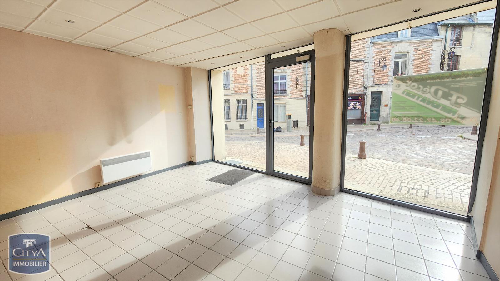 Photo Local Commercial 67m²