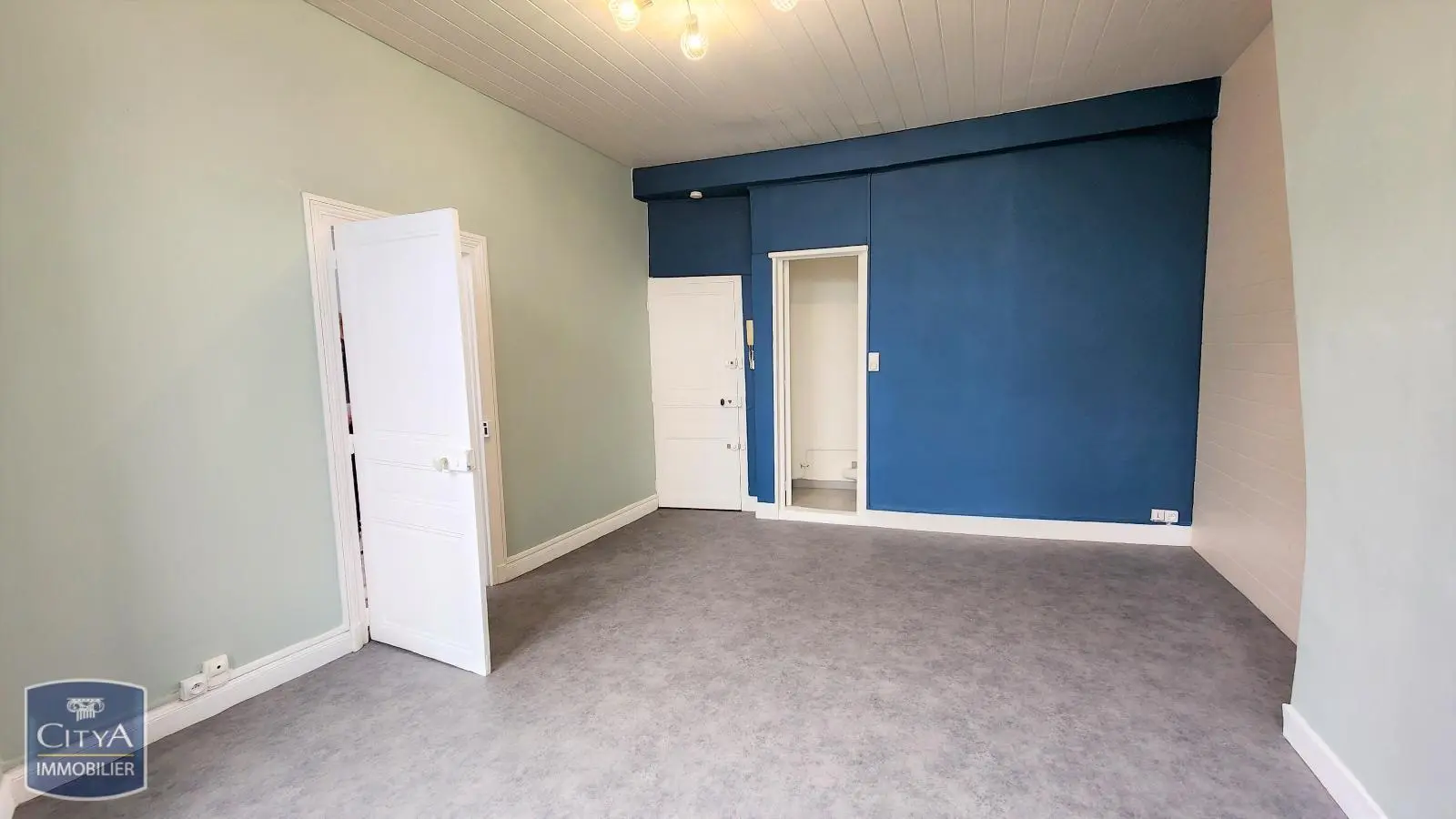 Photo 2 Appartement 1 pièce 25.7m²