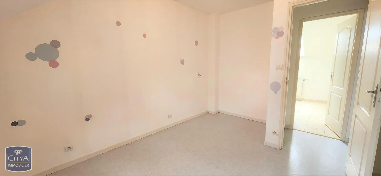 Photo 10 Appartement 4 pièces 99.03m²