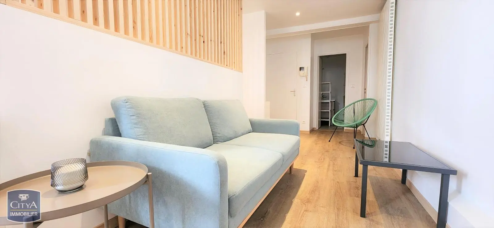 Photo 1 Appartement 1 pièce 32.69m²