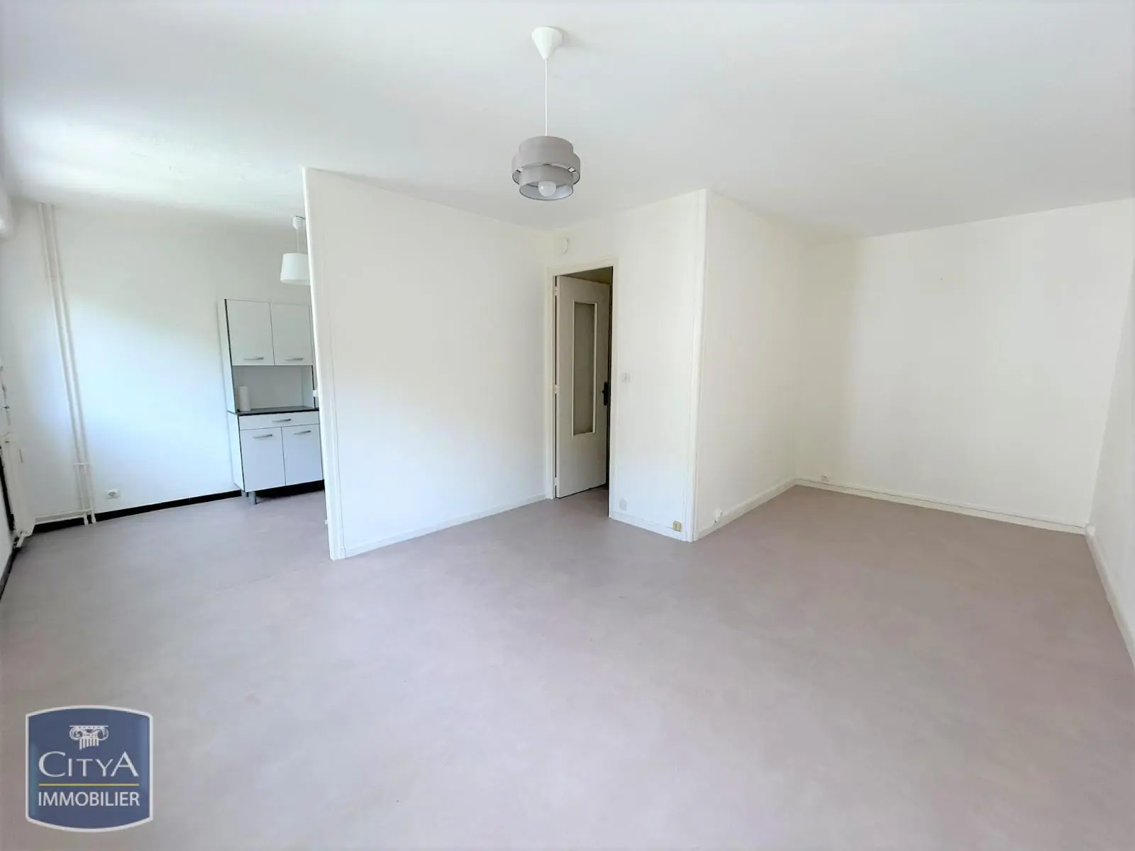 Photo 3 Appartement 1 pièce 31m²