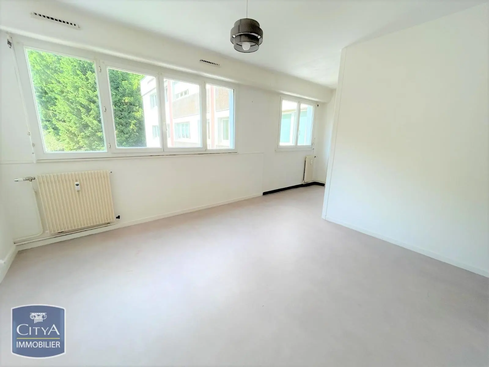 Photo 1 Appartement 1 pièce 31m²