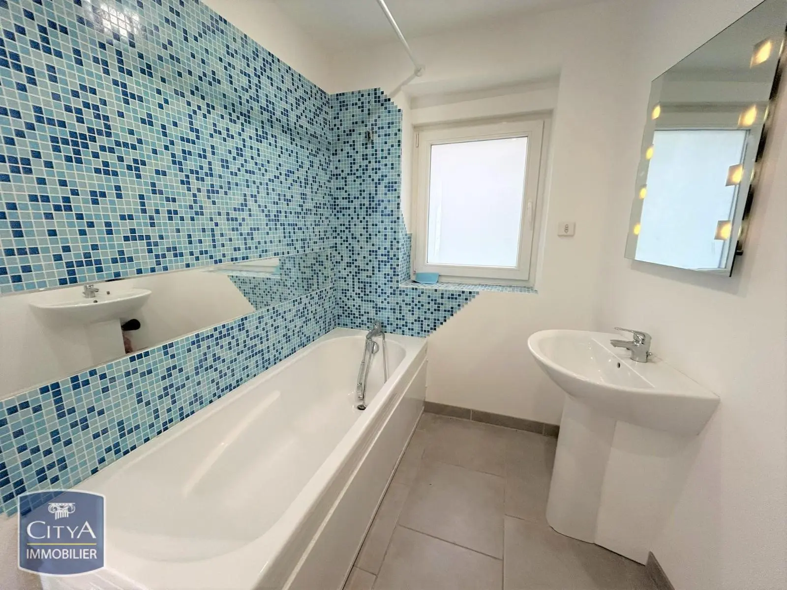 Photo 11 Appartement 1 pièce 51.83m²