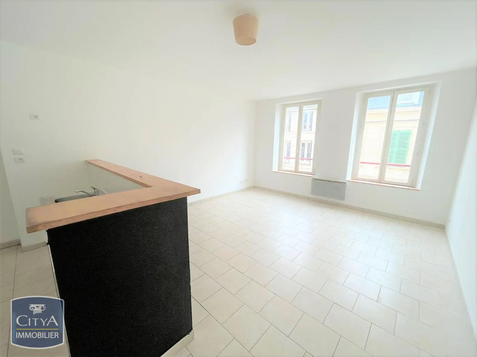 Photo 1 Appartement 2 pièces 57.4m²