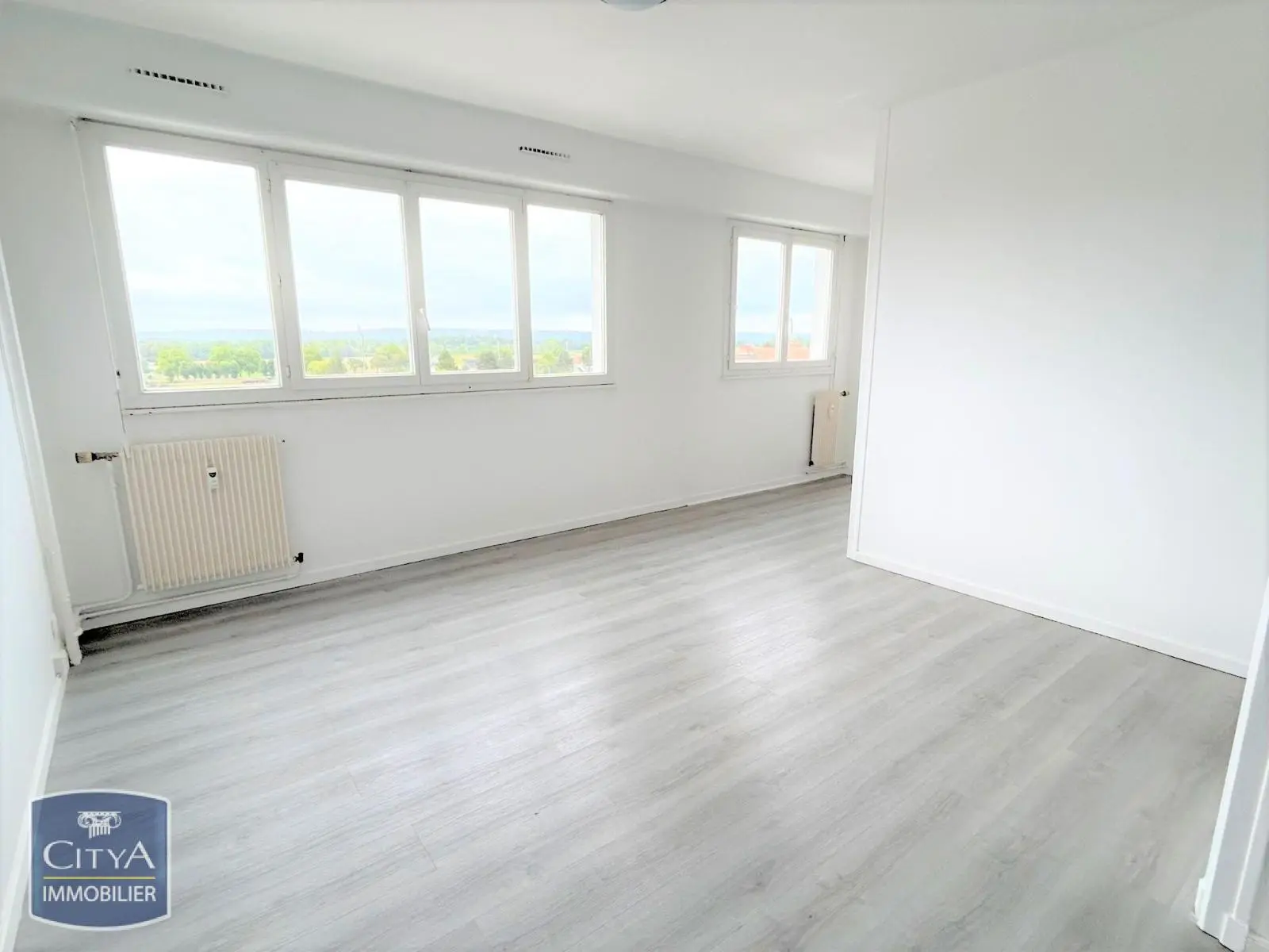 Photo 5 Appartement 1 pièce 31.81m²