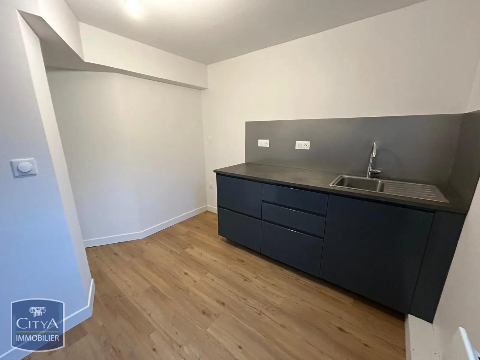 Photo 9 Appartement 1 pièce 33.92m²