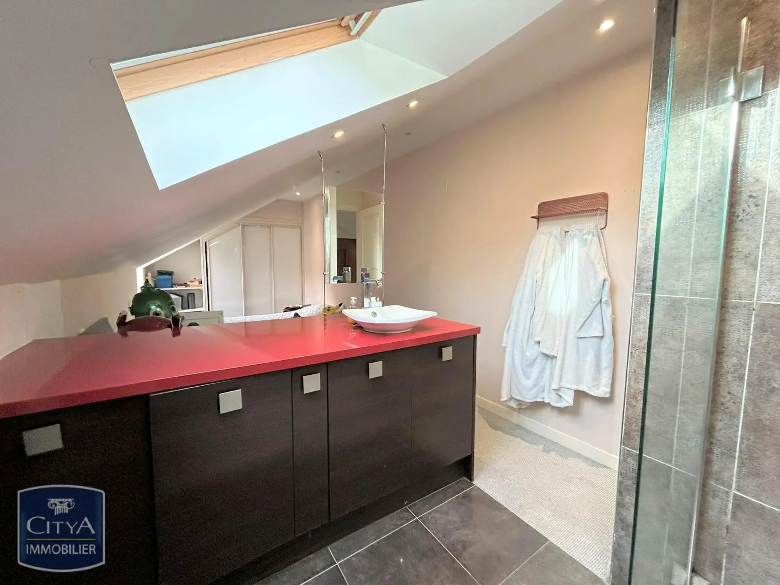 Photo 18 Appartement 4 pièces 100.67m²