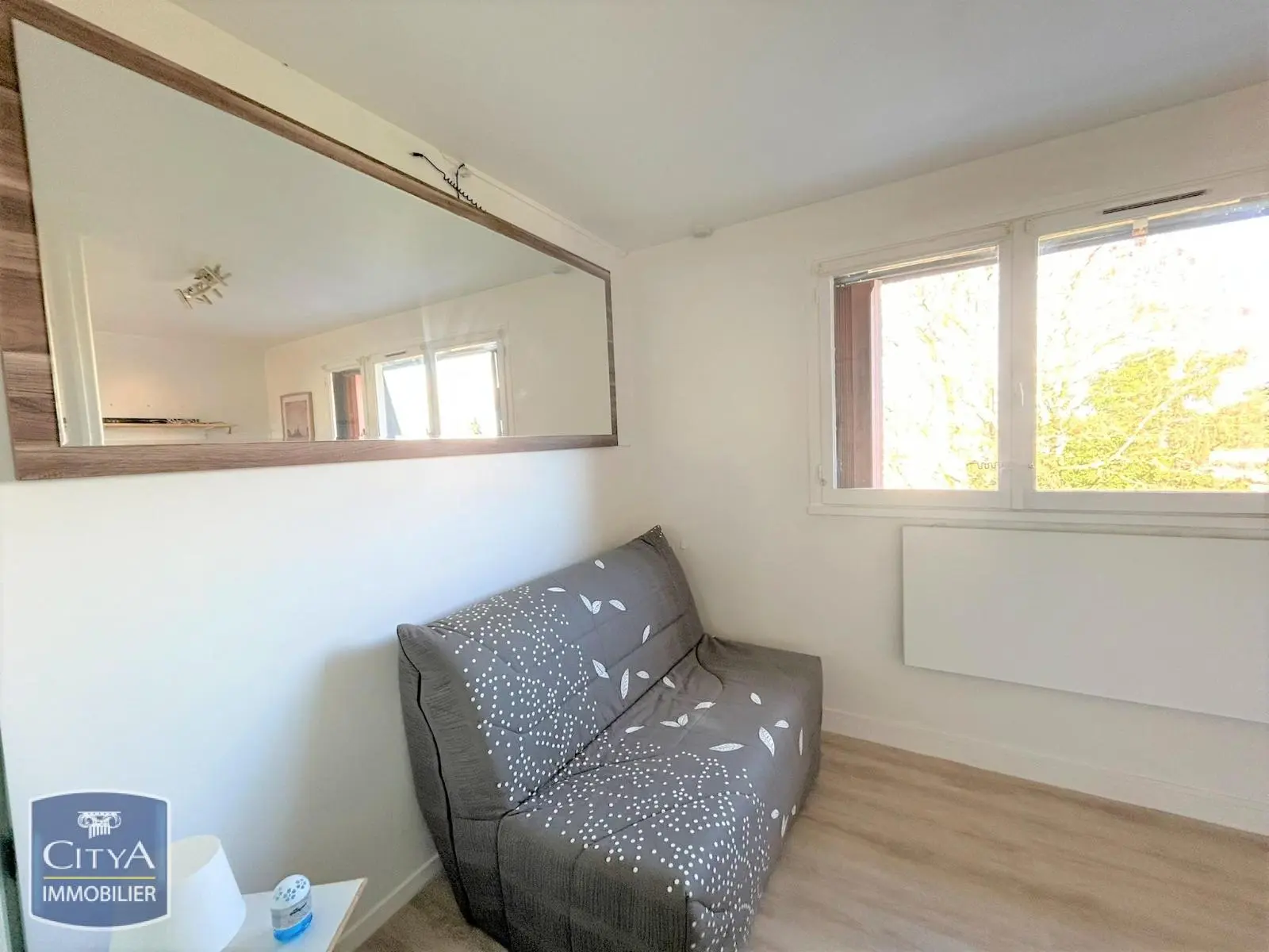 Photo 2 Appartement 1 pièce 16.07m²