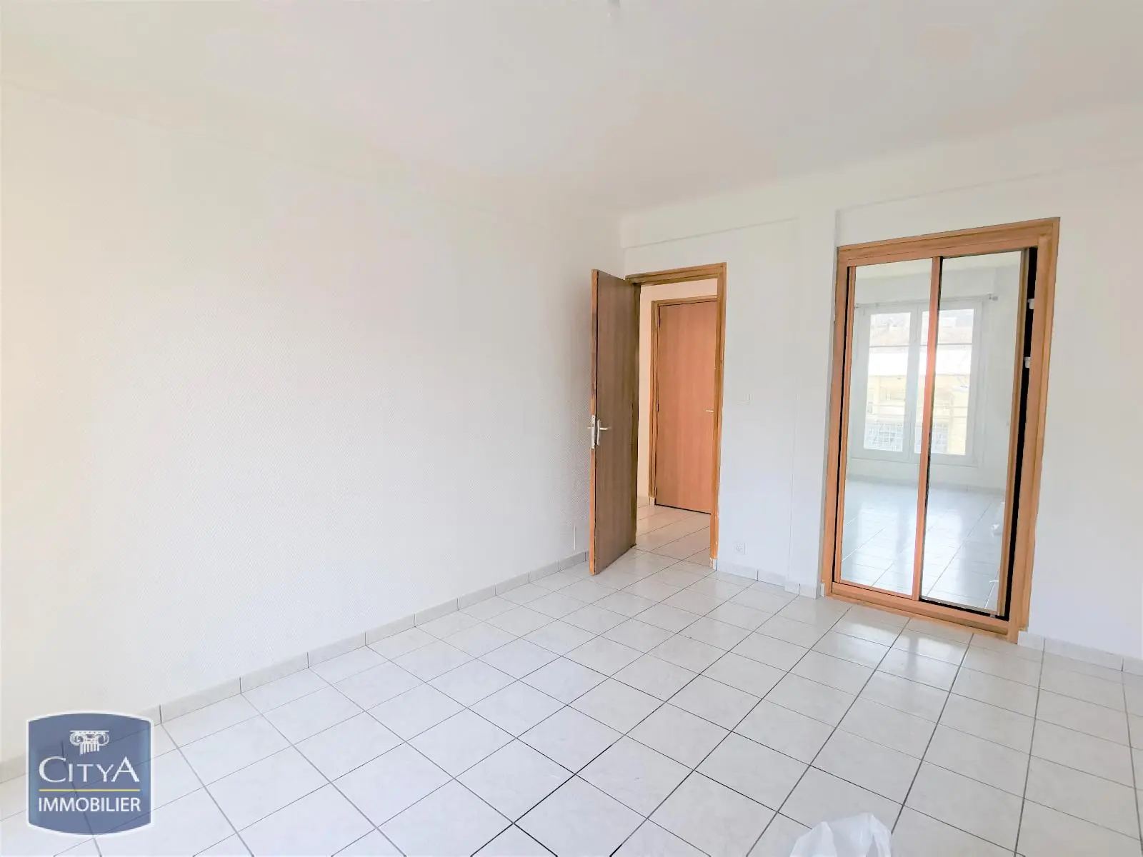 Photo 11 Appartement 4 pièces 81.86m²