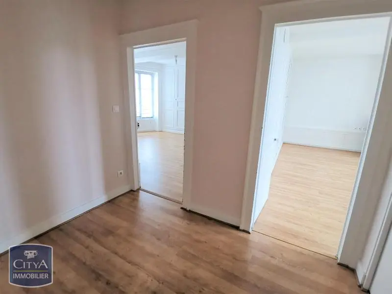 Photo 9 Appartement 4 pièces 97m²