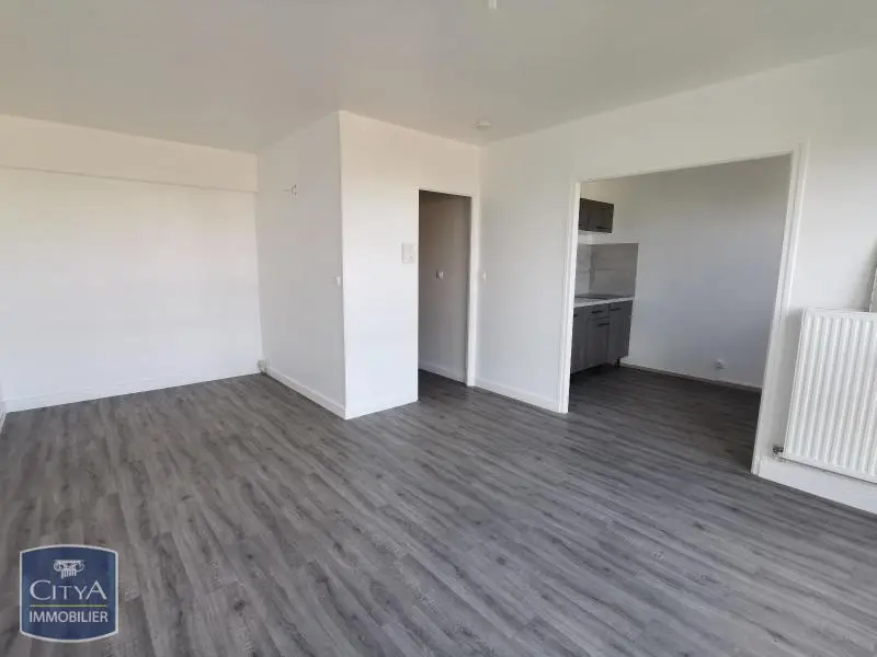 Photo 4 Appartement 1 pièce 31.98m²