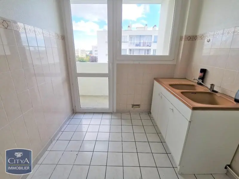 Photo 11 Appartement 4 pièces 76.54m²