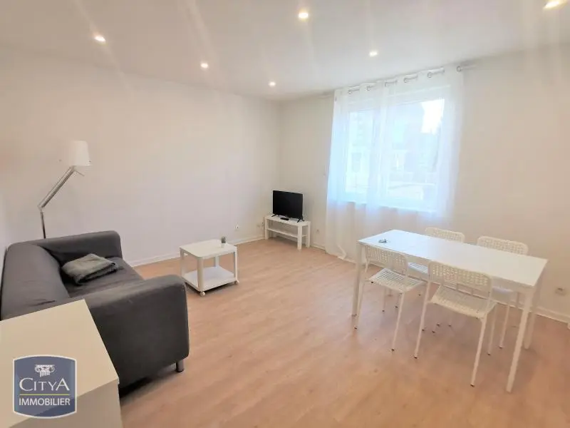 Photo 2 Appartement 2 pièces 42m²