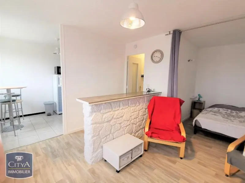 Photo 1 Appartement 1 pièce 30.77m²