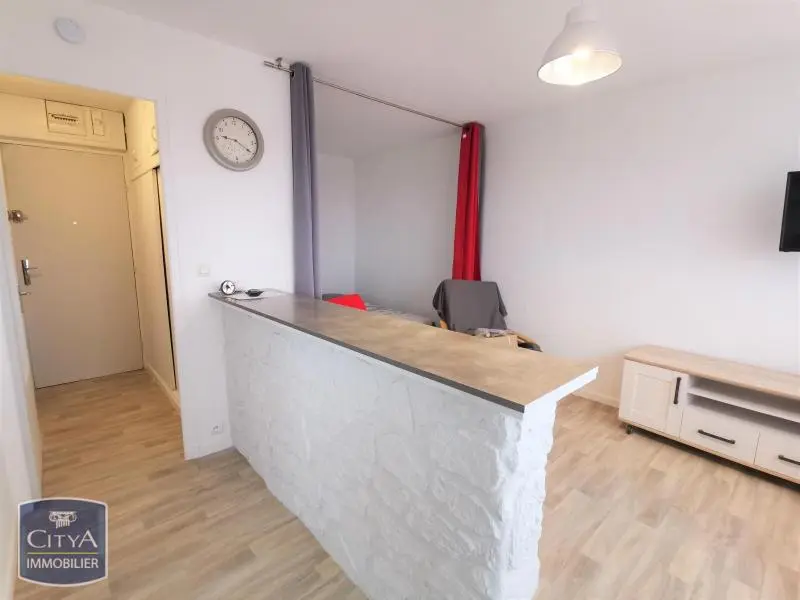 Photo 7 Appartement 1 pièce 30.77m²