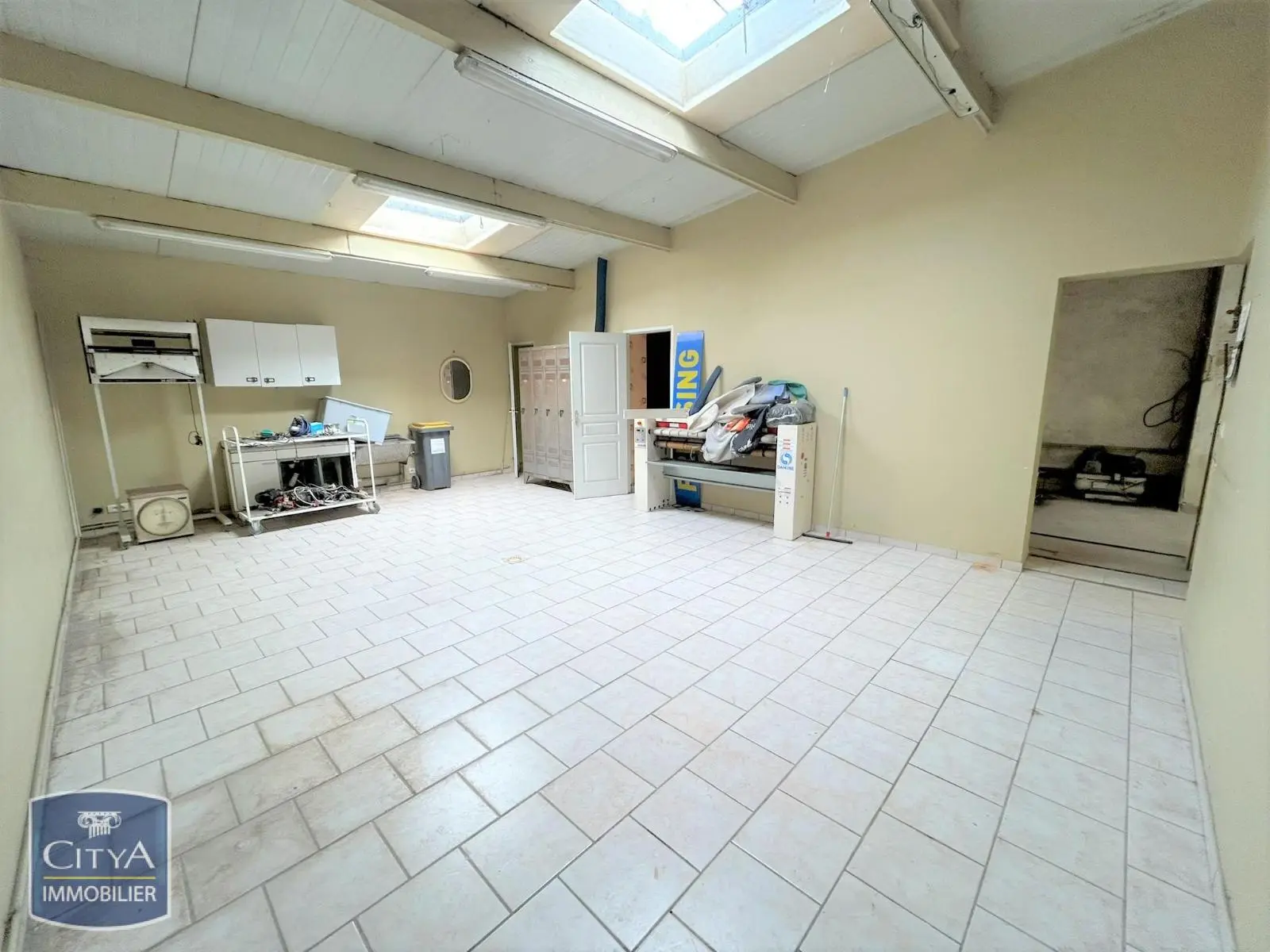 Photo 9 Local Professionnel 130m²