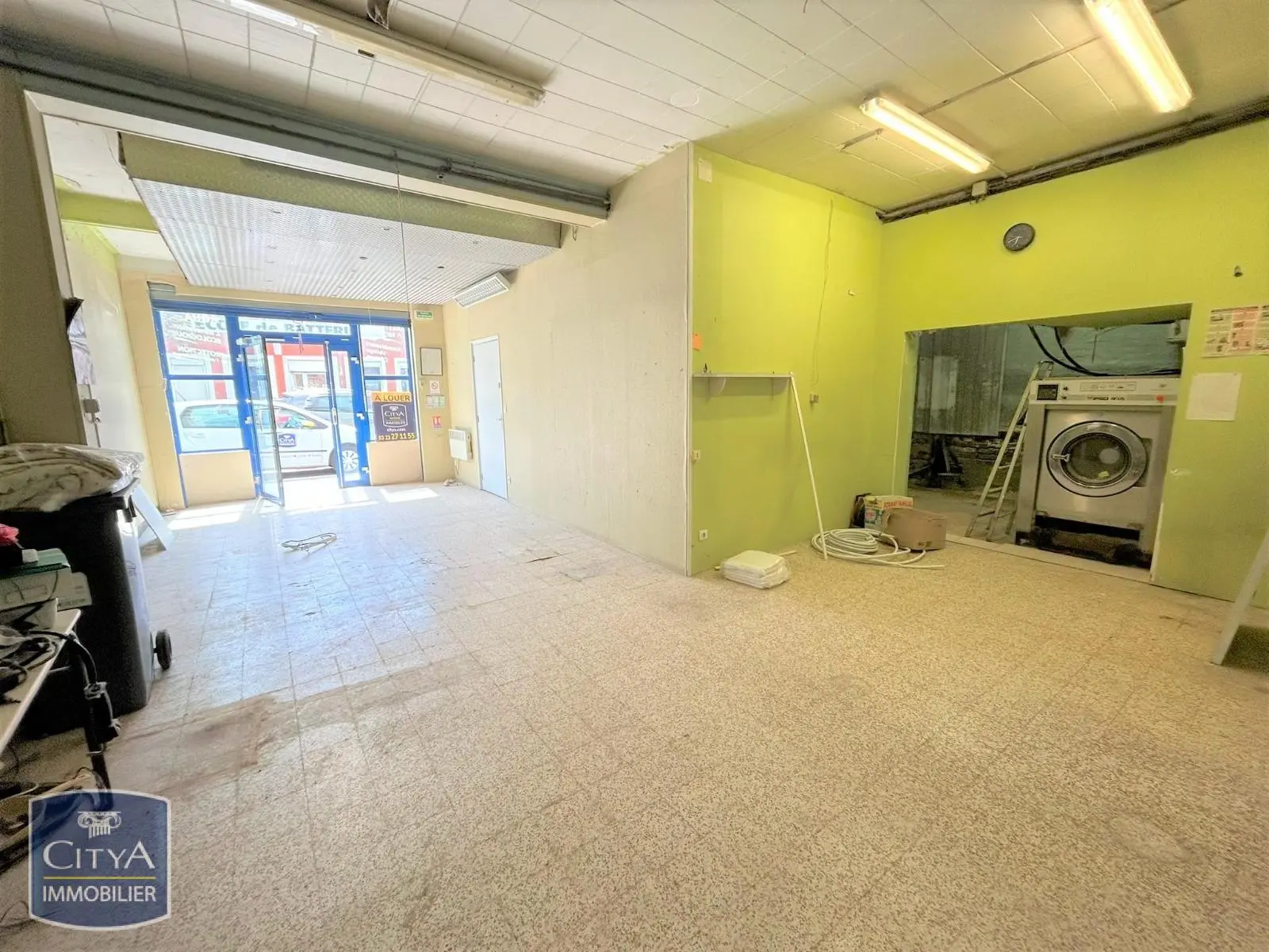 Photo 3 Local Professionnel 130m²