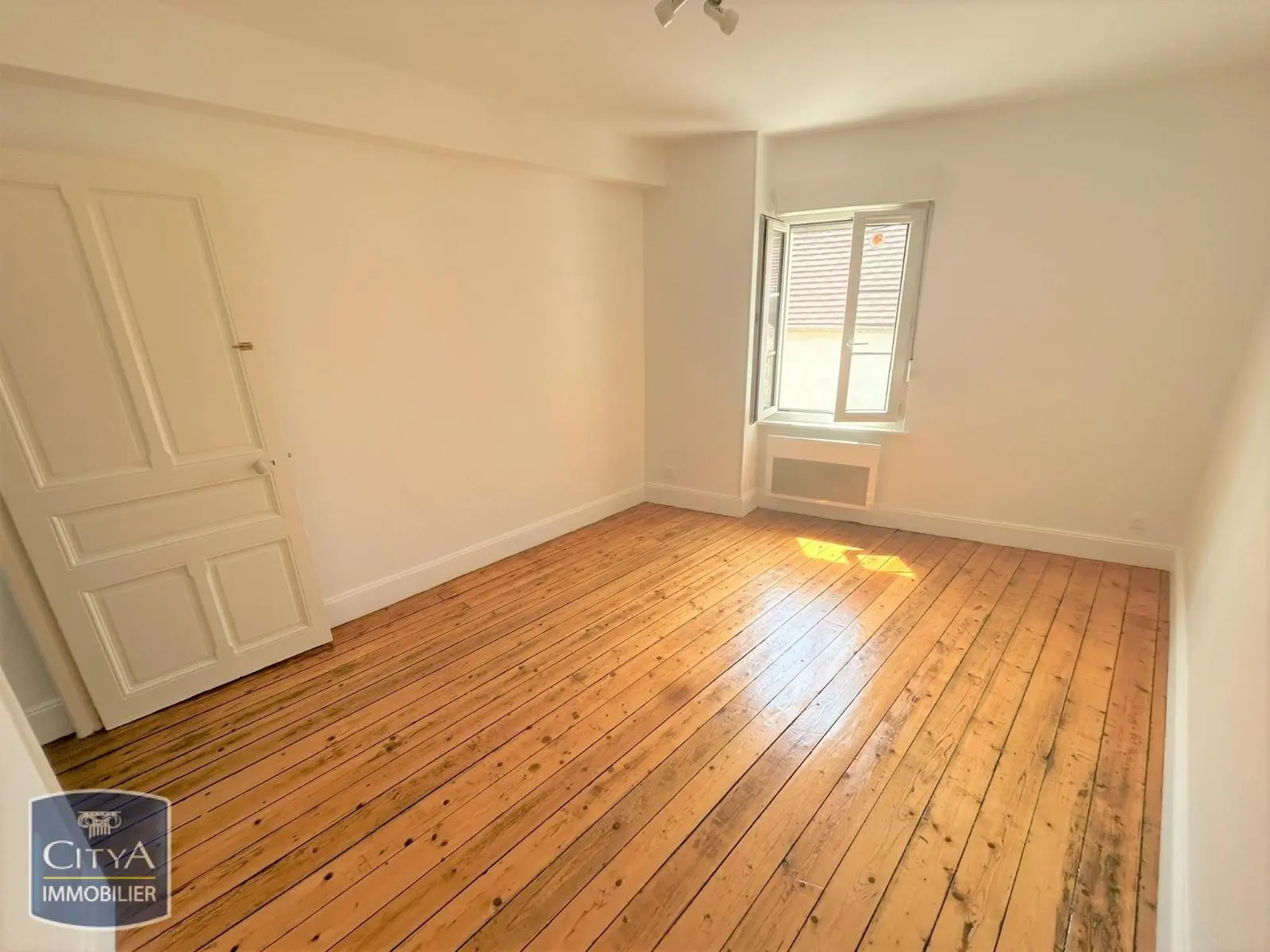 Photo 15 Appartement 4 pièces 90.98m²