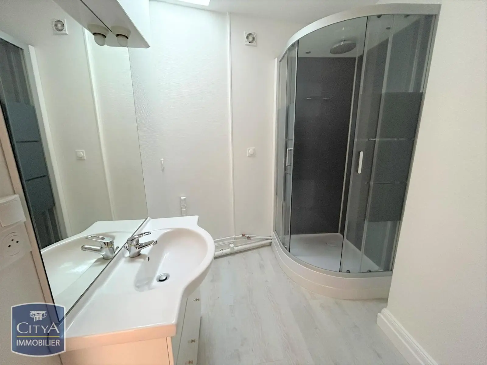 Photo 17 Appartement 4 pièces 90.98m²