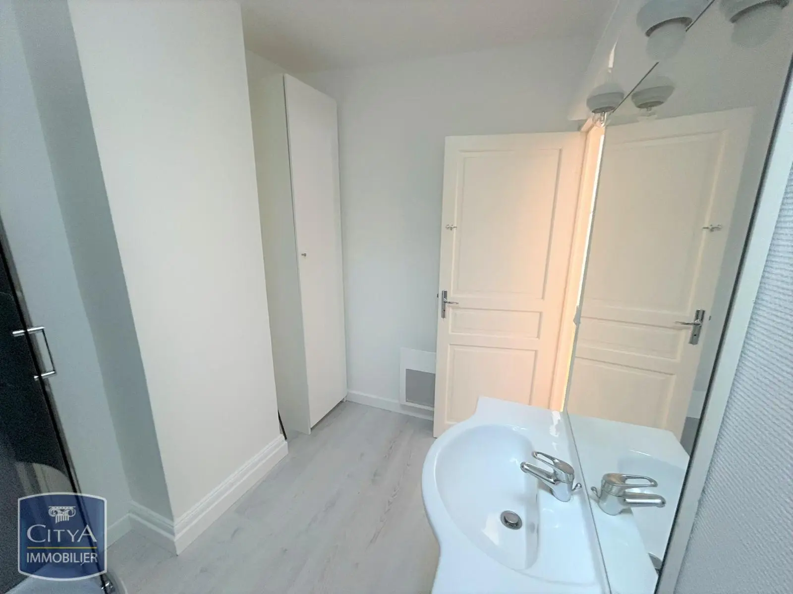 Photo 18 Appartement 4 pièces 90.98m²
