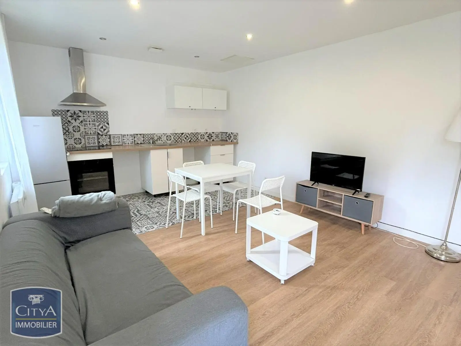 Photo 2 Appartement 2 pièces 43m²