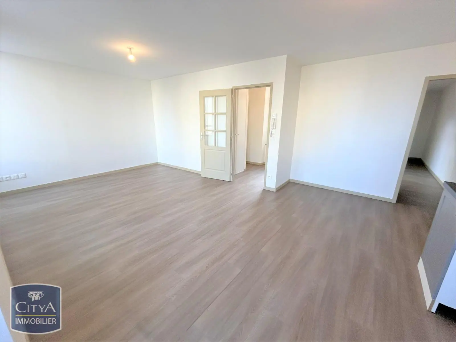 Photo 2 Appartement 2 pièces 53.44m²