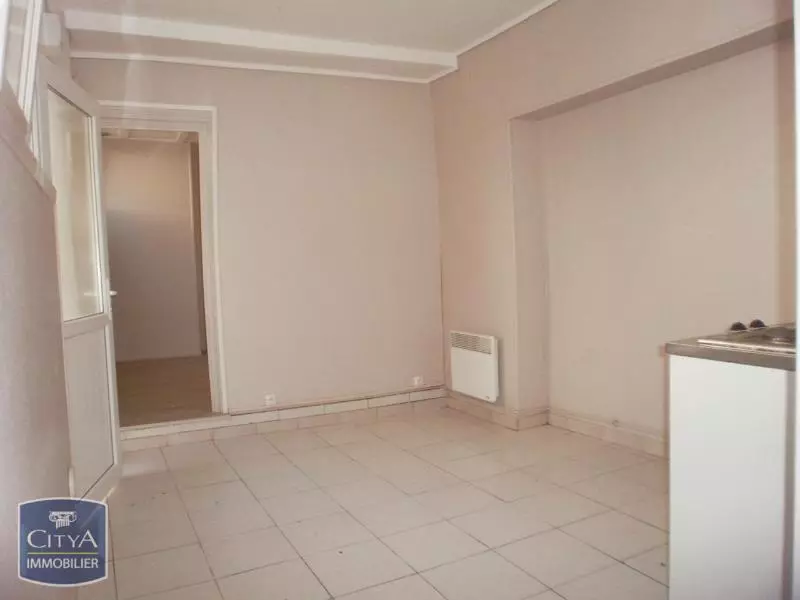 Photo 4 Appartement 1 pièce 23.76m²